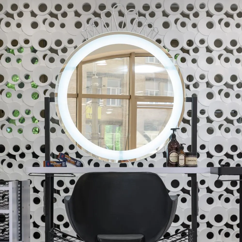 Studio-Ambiente (Platzhalterbild von Pexels – echte Studiofotos folgen)
